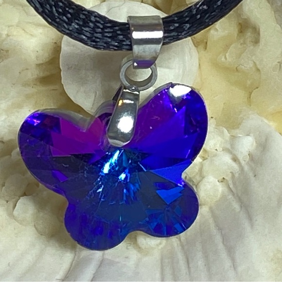 Elegant Purple and Blue butterfly Pendant car charm - Picture 3 of 6